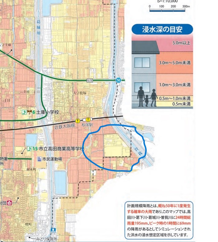 ハザードマップでは旧高田東高校跡地も浸水が想定されている(青丸部分が旧高田東高校跡地)